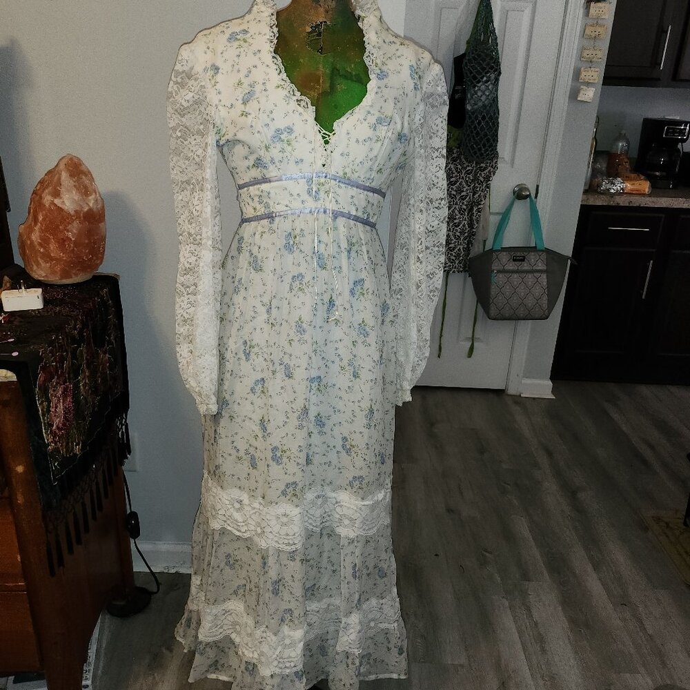 Boho style Vintage Prom Gown